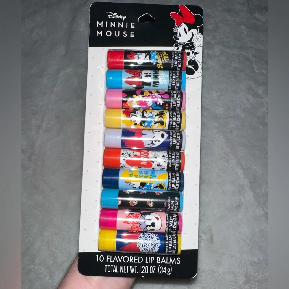 New Minnie Mouse Lip balm set